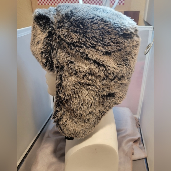 Wilson Leather Winter Hat 100% Polyester L/XL - Picture 2 of 13